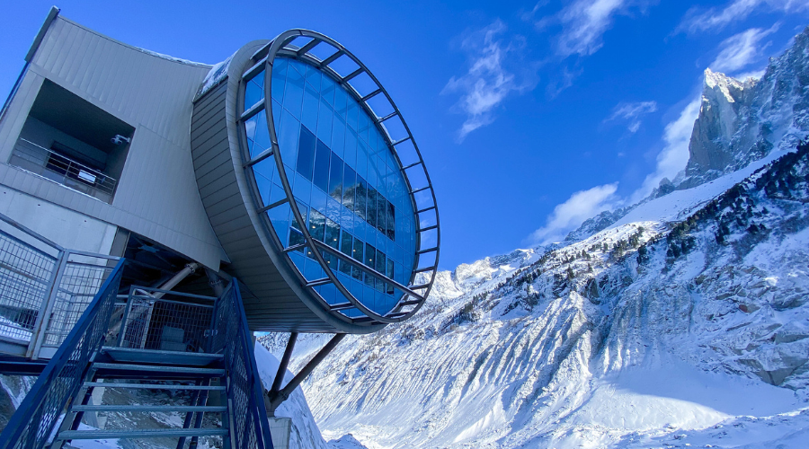 Arrivée télécabine de la Mer de Glace - Hiver